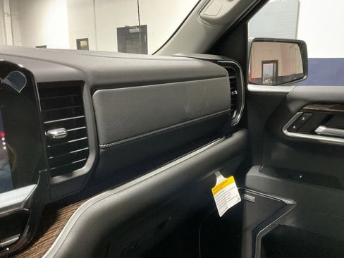 New 2026 GMC Sierra 1500 Elevation w/ Elevation Premium Package image 23