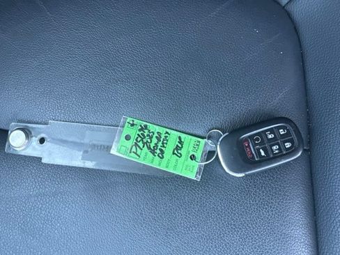 Used 2025 Honda Odyssey EX-L image 16