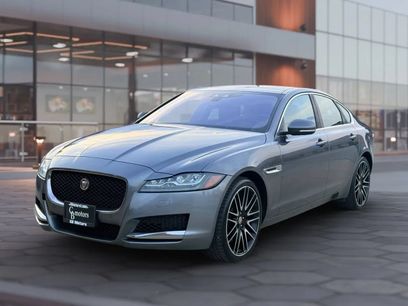 Used 2016 Jaguar XF Prestige