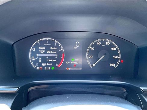 Used 2025 Honda CR-V LX image 10