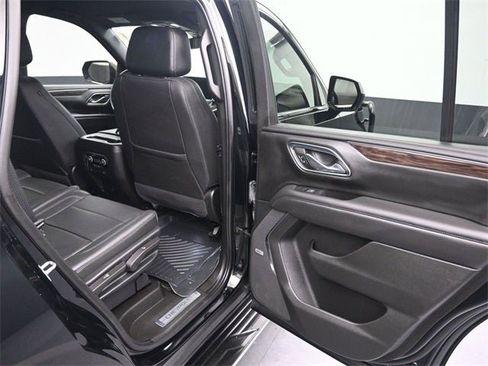 Used 2022 Chevrolet Tahoe LT image 16