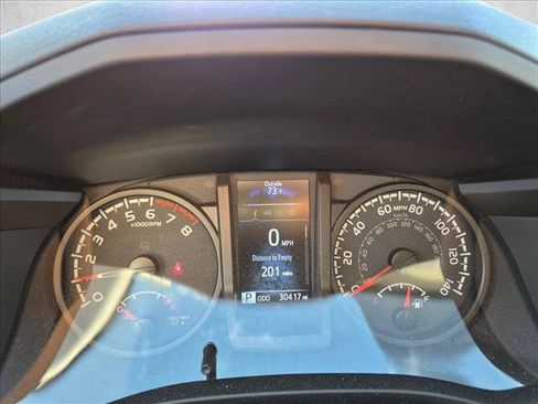 Used 2021 Toyota Tacoma SR AWD/4WD image 9