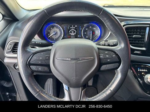 Used 2020 Chrysler Pacifica Touring-L w/ Premium Audio Group image 27