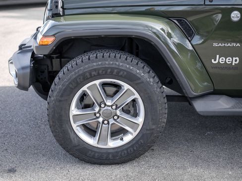 Used 2021 Jeep Wrangler Unlimited Sahara image 10