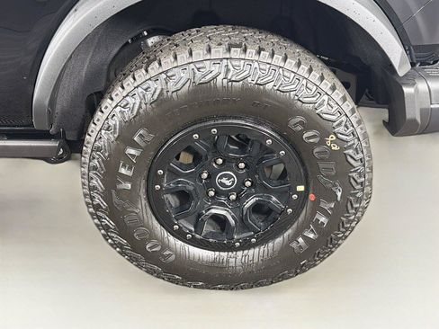New 2026 Ford Bronco Badlands w/ Wildtrak Package AWD/4WD image 36