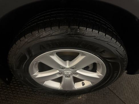 Used 2014 Toyota RAV4 XLE image 15