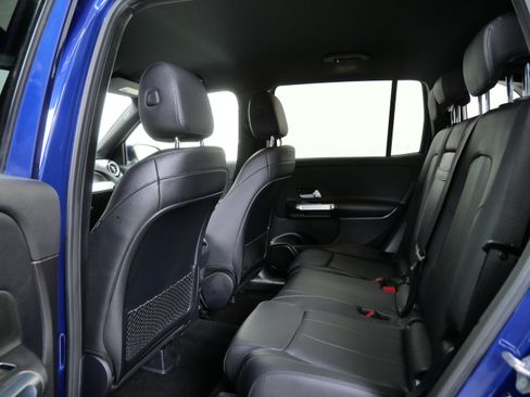 Certified 2021 Mercedes-Benz GLB 250 4MATIC w/ Premium Package image 16