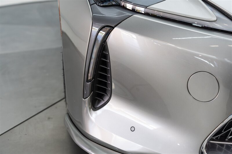 Used 2024 Lexus LC 500 Convertible w/ Touring Package RWD image 23