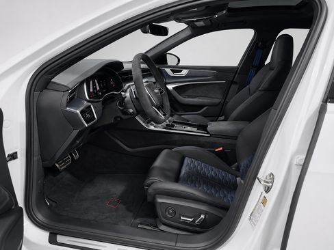 Used 2026 Audi RS 6 performance AWD/4WD image 5