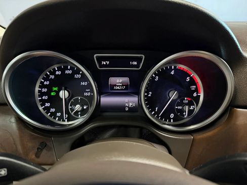Used 2015 Mercedes-Benz ML 250 BlueTEC 4MATIC image 11