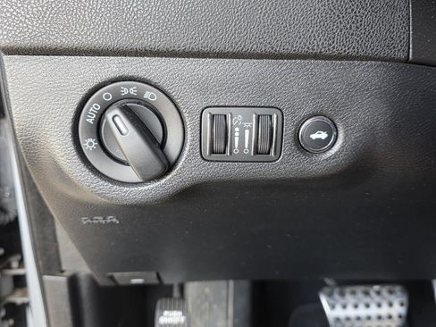 Used 2020 Dodge Charger Scat Pack RWD image 30