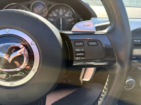 Used 2015 MAZDA MX-5 Miata Club image 22