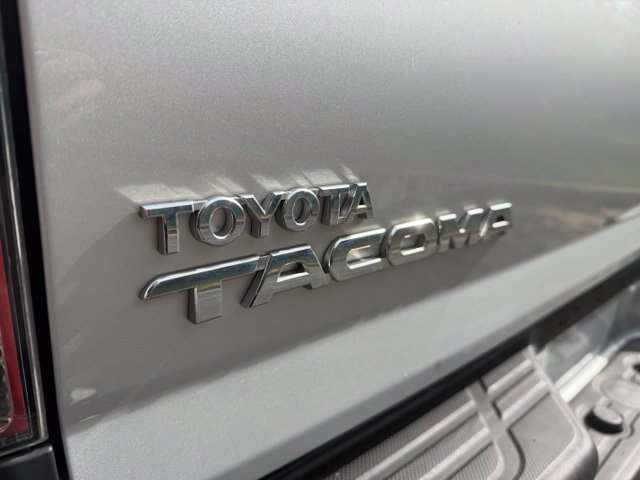 Used 2012 Toyota Tacoma 4x4 Double Cab image 26