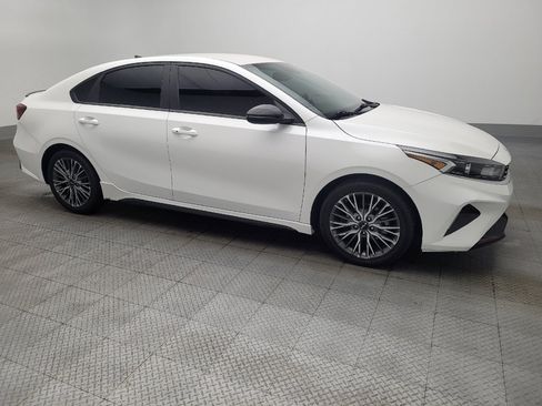 Used 2022 Kia Forte GT-Line image 11