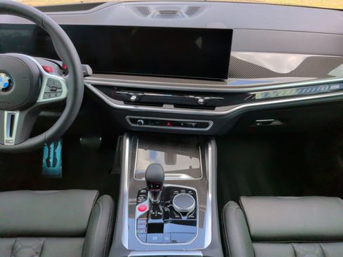 Used 2026 BMW X5 M Competition w/ Executive Package image 36