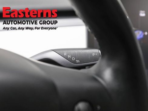 Used 2018 Tesla Model 3 Long Range image 13