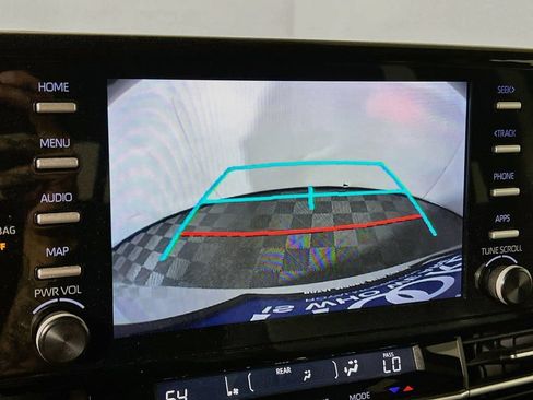 Certified 2023 Toyota Sienna XLE FWD image 12