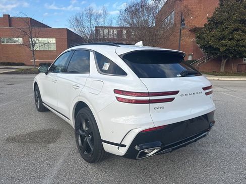 New 2026 Genesis GV70 2.5T Sport Prestige image 7
