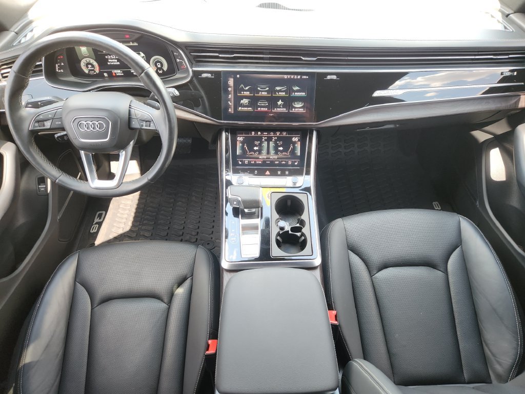 Used 2021 Audi Q8 Prestige AWD/4WD image 26