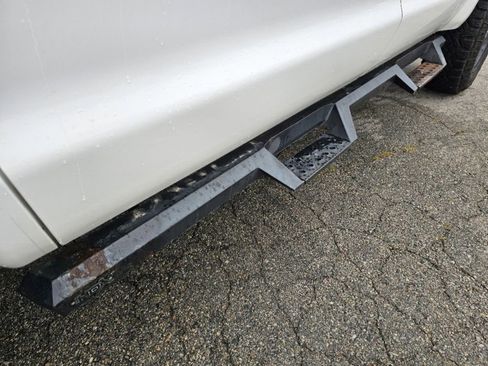 Used 2017 Toyota Tundra Platinum image 23