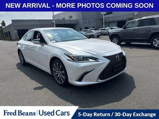 Used 2021 Lexus ES 350 w/ Premium Package FWD video 1