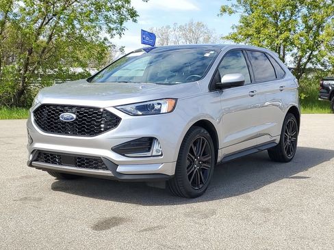 Certified 2023 Ford Edge ST-Line AWD/4WD image 2