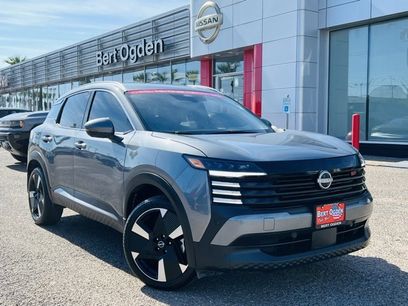 Certified 2025 Nissan Kicks SR