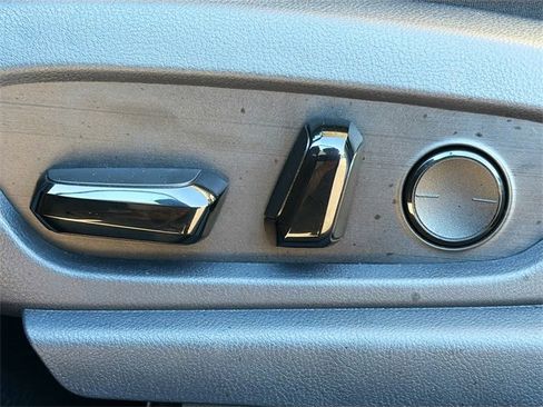 New 2025 Lexus ES 350 w/ Premium Package image 25