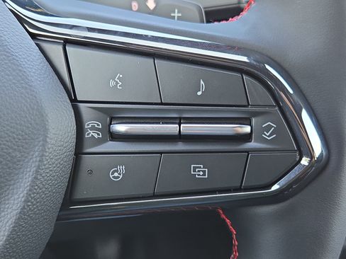 New 2026 Chevrolet Equinox RS w/ LPO, Floor Liner Package image 24