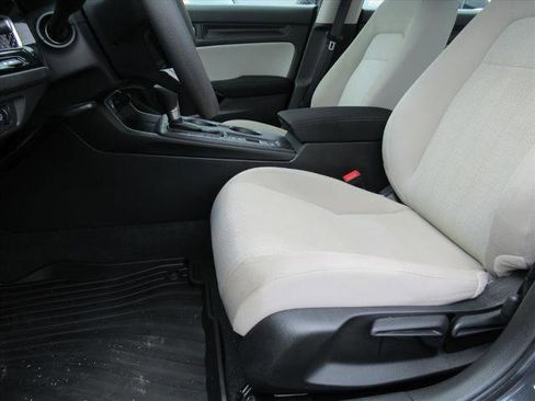 Used 2022 Honda Civic LX image 16
