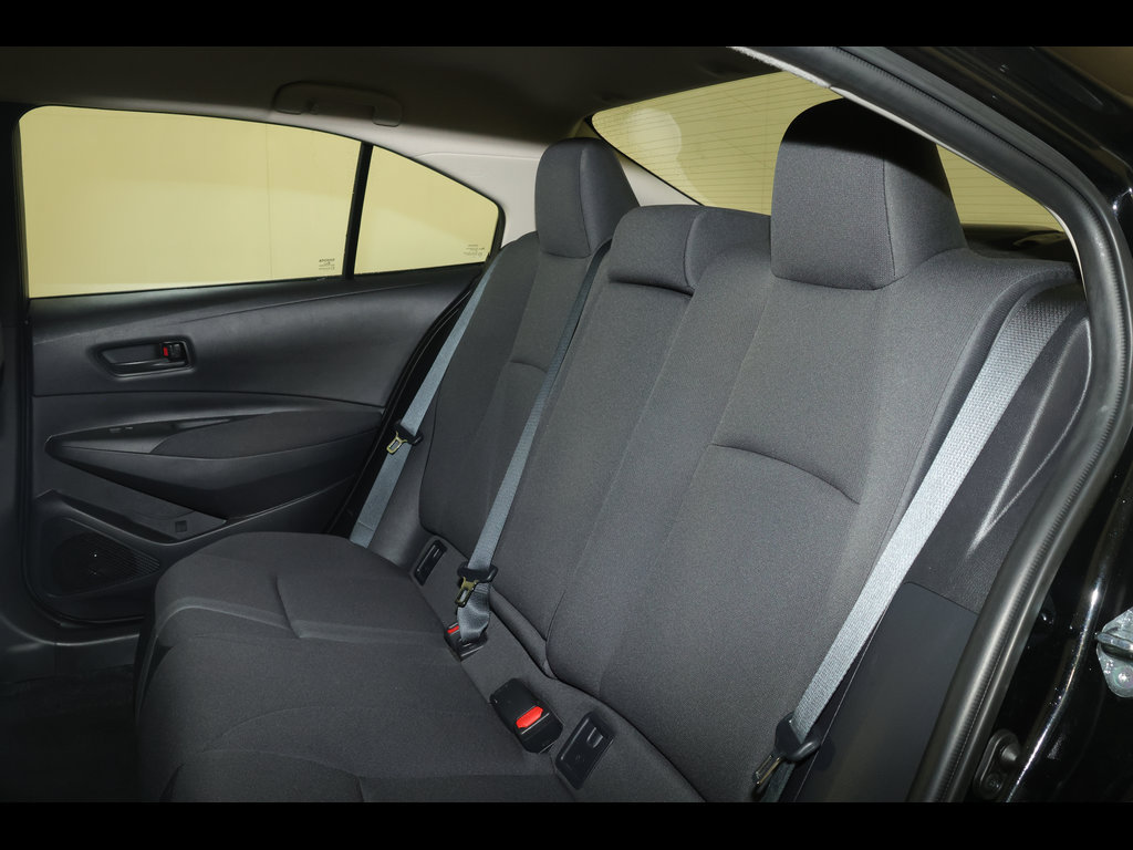 Used 2025 Toyota Corolla LE FWD image 26