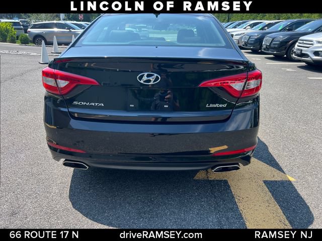Used 2015 Hyundai Sonata Limited w/ Option Group 06 FWD image 4