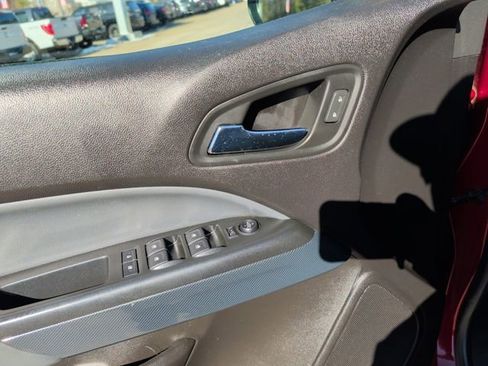 Used 2018 Chevrolet Colorado Z71 image 20