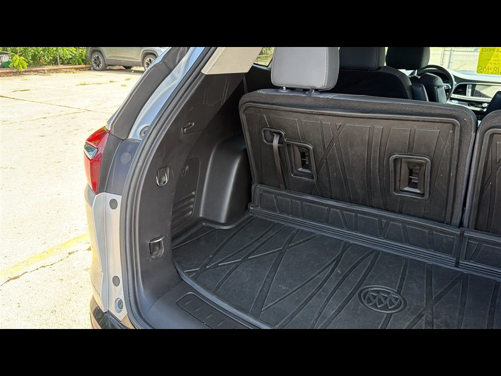 Used 2021 Buick Enclave Essence w/ Trailering Package, 5000 lbs. AWD/4WD image 28