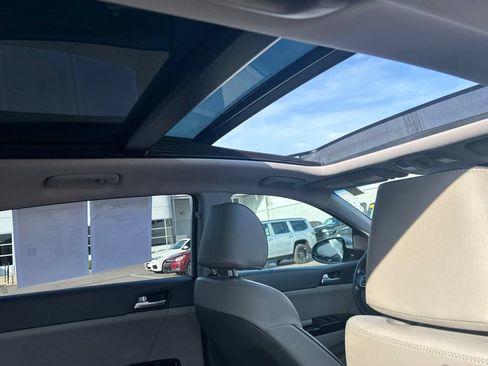 Used 2018 Kia Sportage EX w/ EX Technology Package AWD/4WD image 23