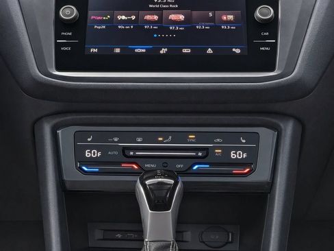 Certified 2024 Volkswagen Tiguan SE R-Line AWD/4WD image 21