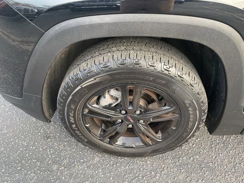 Used 2023 GMC Terrain AT4 image 6