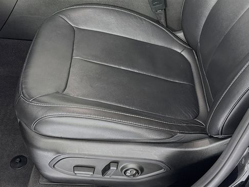 Used 2021 Jeep Grand Cherokee L Limited image 20