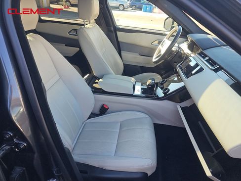 Used 2023 Land Rover Range Rover Velar R-Dynamic S image 3