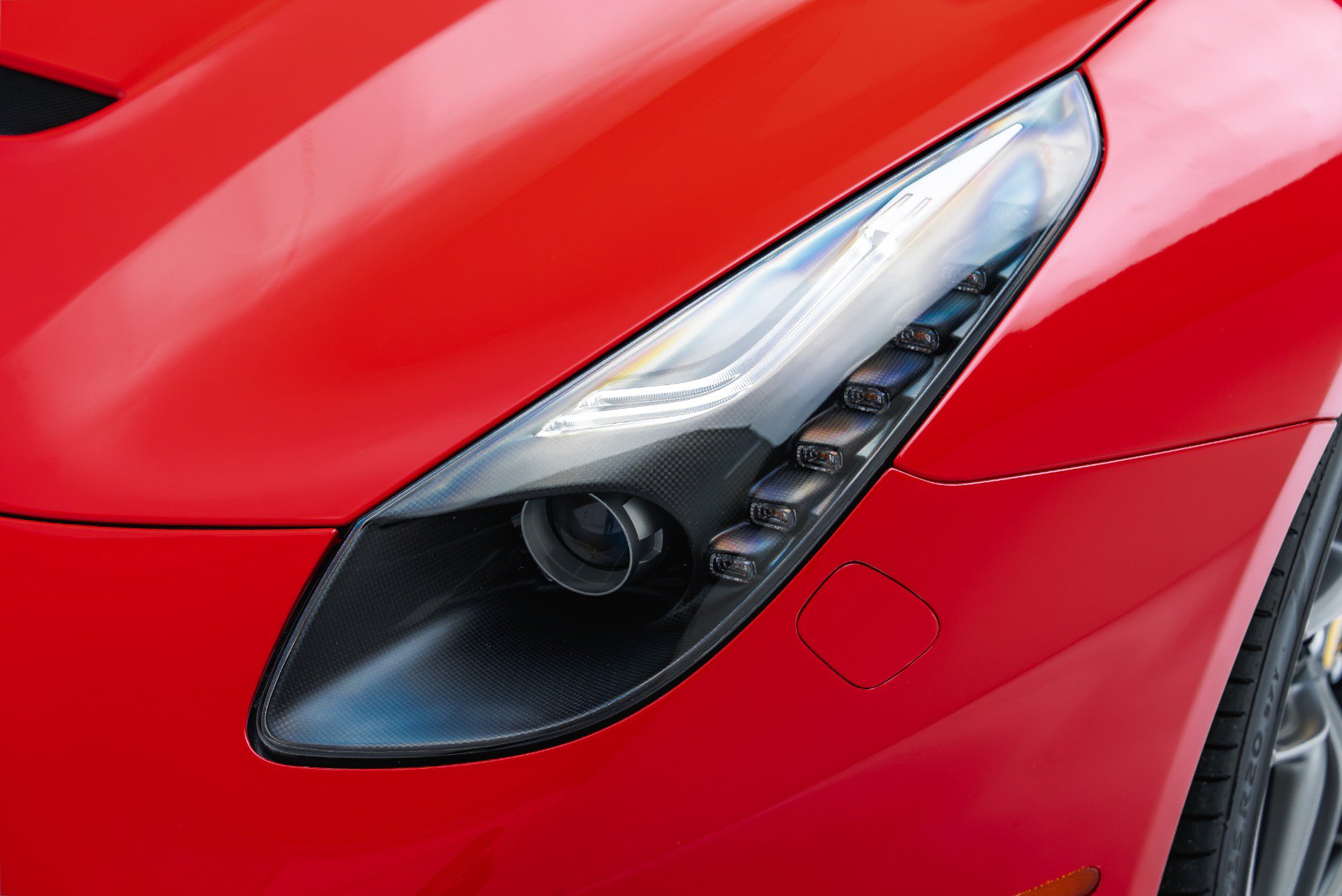 Used 2017 Ferrari F12 Berlinetta RWD image 28