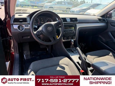 Used 2013 Volkswagen Passat 2.5 S FWD image 10