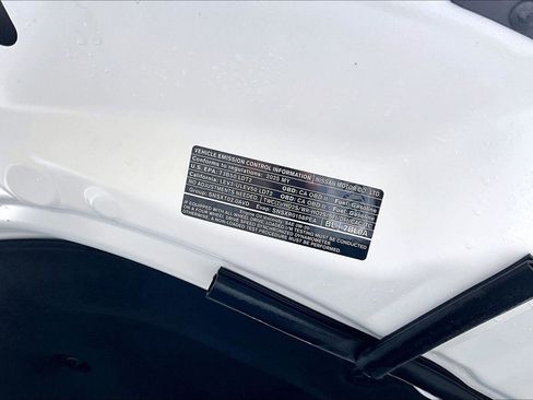 Used 2025 Nissan Murano SL AWD/4WD image 33