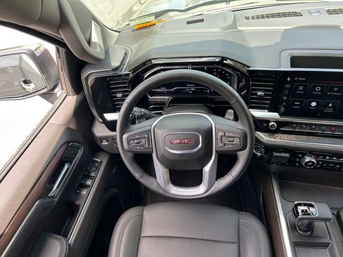 Used 2025 GMC Sierra 1500 SLT w/ SLT Premium Package image 30