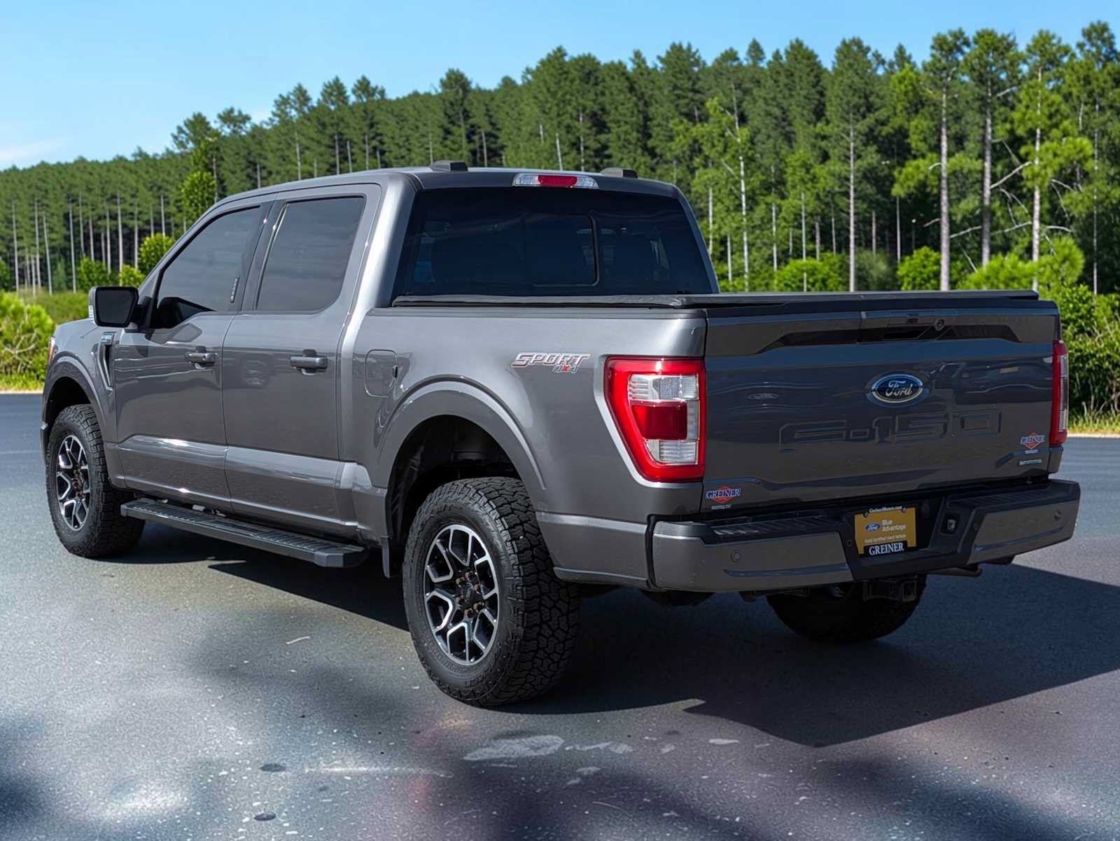 Certified 2022 Ford F150 Lariat AWD/4WD image 4