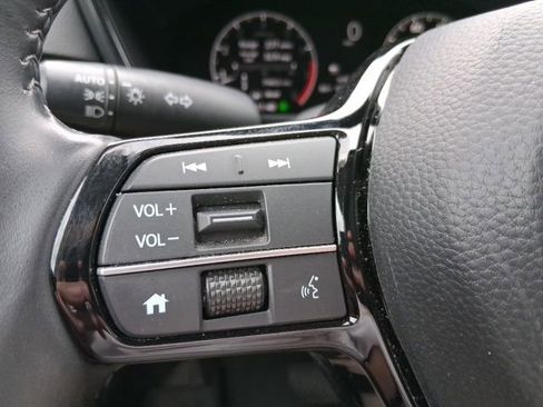 Used 2023 Honda CR-V EX-L image 16