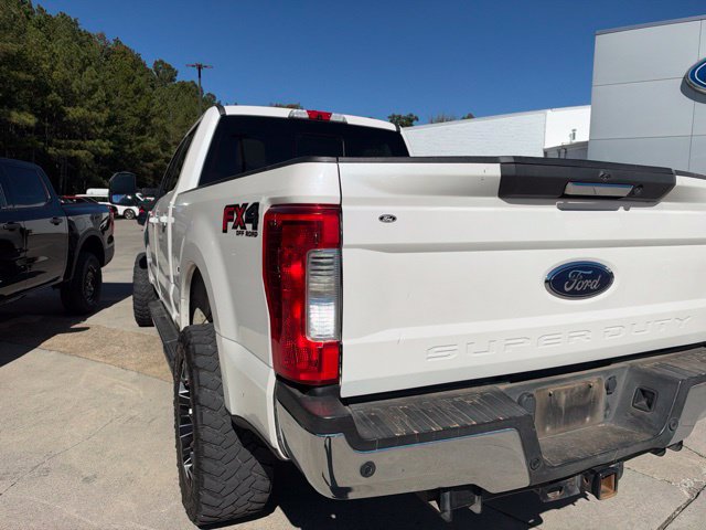 Used 2019 Ford F250 Lariat w/ FX4 Off-Road Package AWD/4WD image 26