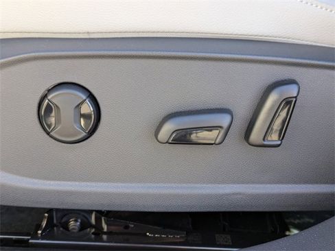 New 2026 Volkswagen Jetta SE image 19