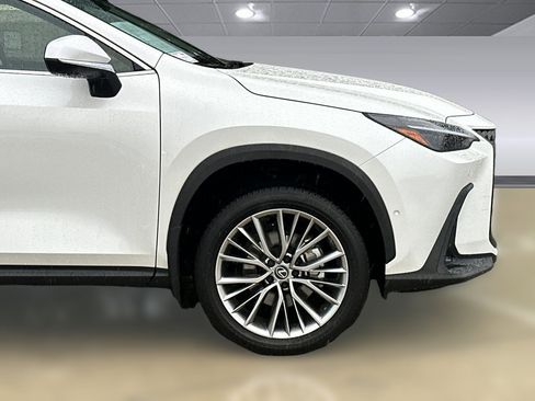 Certified 2025 Lexus NX 300h AWD w/ Luxury Package image 34