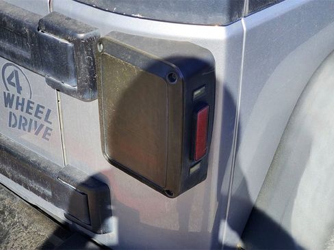 Used 2014 Jeep Wrangler Unlimited Willys image 6