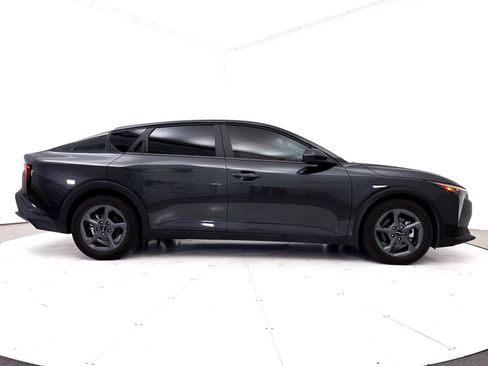 Used 2025 Kia K4 FWD image 37